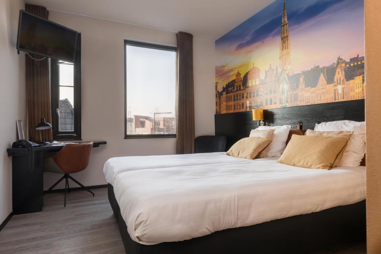 Hotel De Valk Valkenswaard Esterno foto
