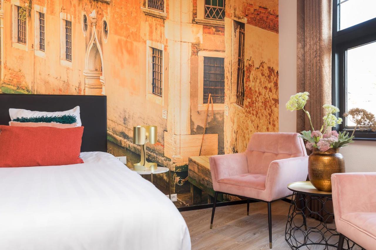 Hotel De Valk Valkenswaard Esterno foto